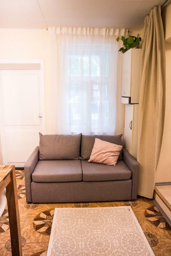 Cozy City Studio Apartment Free Parking Tallinn Exterior photo